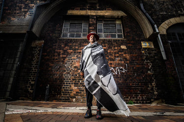 Isibusiso Sabaphansi by Viva Sage Thabete Black / White (My Africa)